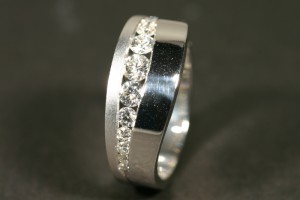 diseñar tu mismo anillo de compromiso